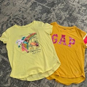 2 Gap sequins T-shirt’s size M